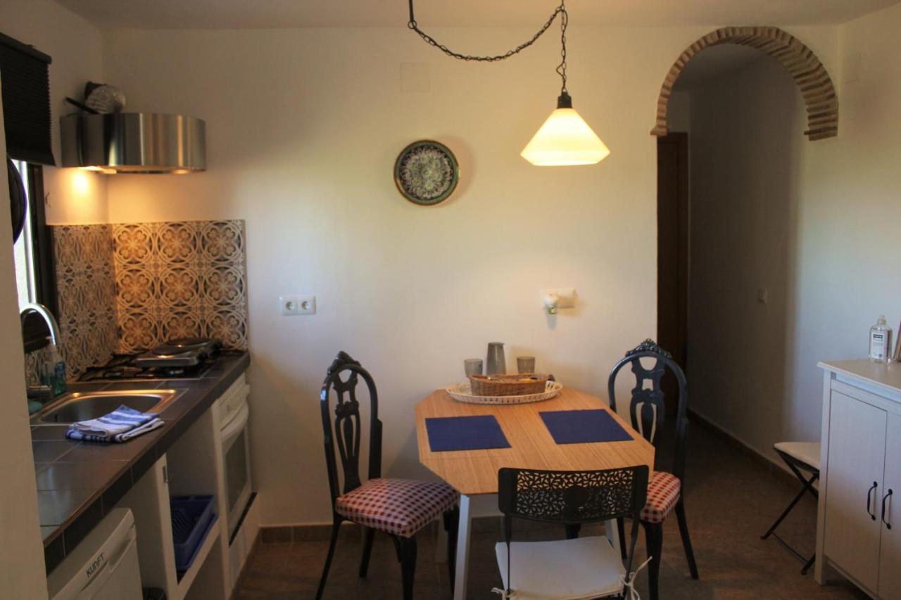 El Nispero Dulce Bed & Breakfast Alcaucín Dış mekan fotoğraf