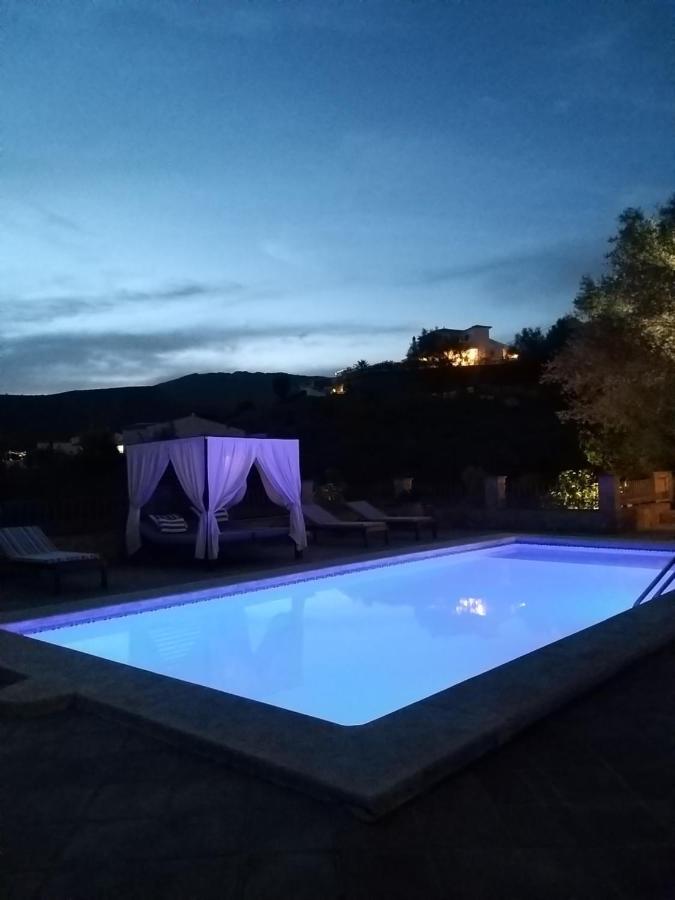 El Nispero Dulce Bed & Breakfast Alcaucín Dış mekan fotoğraf