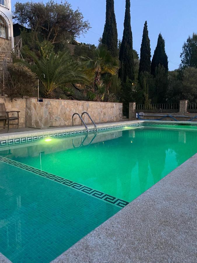 El Nispero Dulce Bed & Breakfast Alcaucín Dış mekan fotoğraf