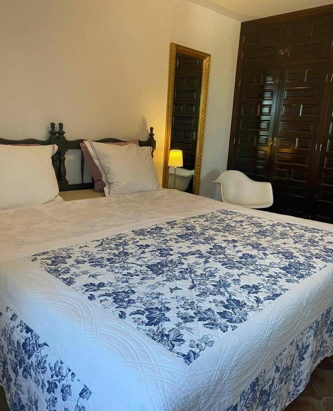 El Nispero Dulce Bed & Breakfast Alcaucín Dış mekan fotoğraf