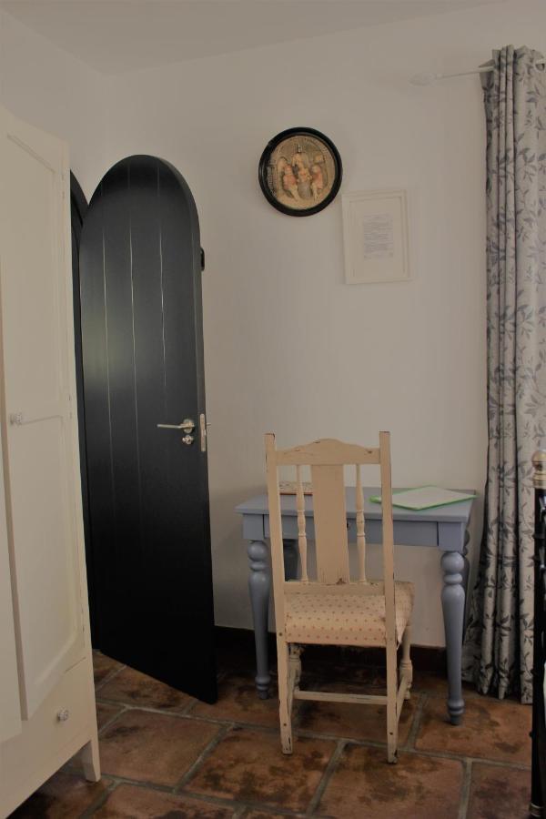 El Nispero Dulce Bed & Breakfast Alcaucín Dış mekan fotoğraf